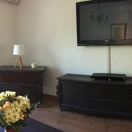 بيت للعطل Belle Maison De Ville Avec Jardin A Ajaccio أجاكسيو