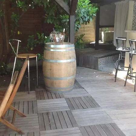 Сasa de vacaciones Belle Maison De Ville Avec Jardin A Ajaccio *